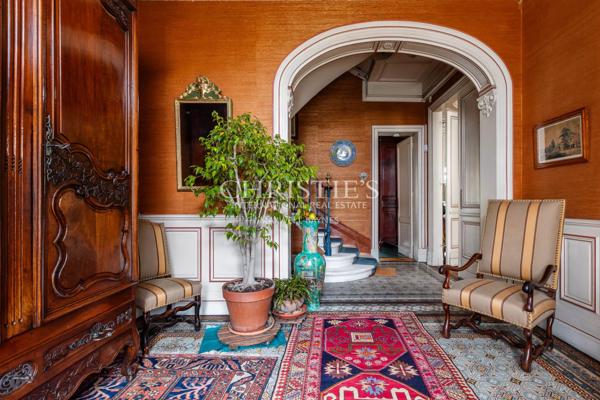 Hôtel particulier – 5 chambres – jardin double garage