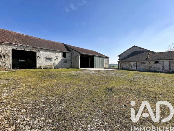 Maison à vendre 2 pièces 500 m² Fontains