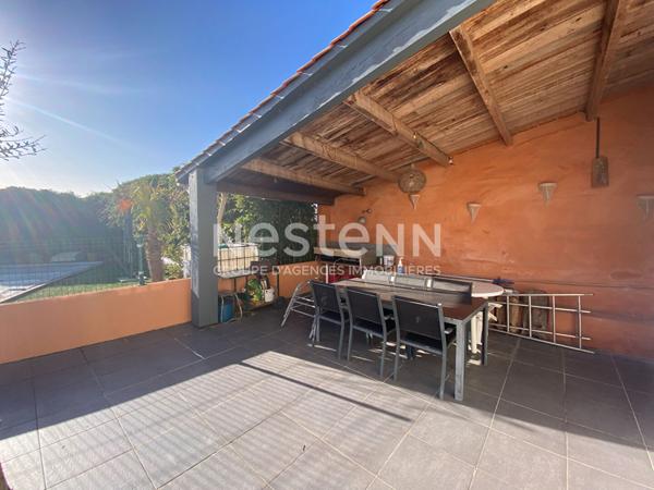 A VENDRE - Maison 4 chambres 130m² Piscine Garage