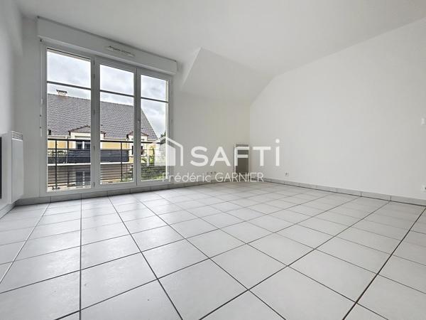 Appartement 2 pièces 43 m², balcon, place de parking extérieure
