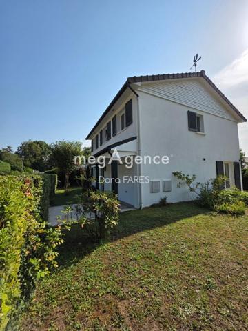 Maison à LONGPONT-SUR-ORGE, 91310 - 6 pièces 141m²