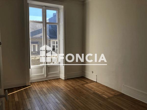 Location Appartement 5 pièces 91.74 m² - 24 RUE ROSIERE D'ARTOIS Nantes 44000