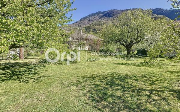 Maison à vendre    4 pièces • 154,97 m2 Tours-en-Savoie