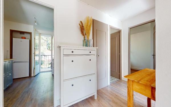 Appartement à louer    3 pièces • 67,69 m2 Neuville-sur-Saône