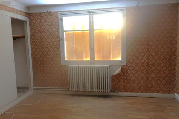 Pavillon à vendre à Châtellerault dans la Vienne (86100), ref : 86024-MAIS2091   
Centre-ville