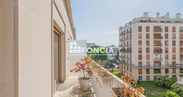 À vendre Appartement 3 pièces 78.77 m² - Versailles 78000