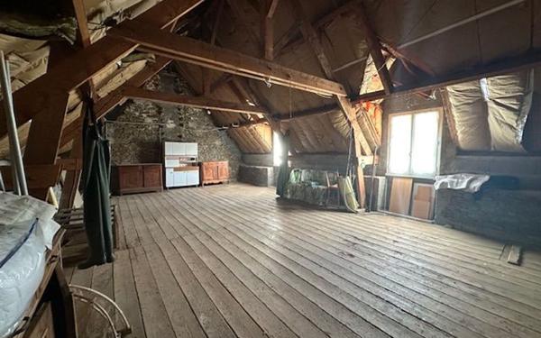 Maison à vendre    4 pièces •  La Chapelle-des-Marais