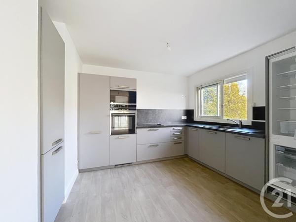 Appartement F3 à vendre  3 pièces - 67,26 m2 FREJUS - 83