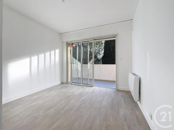 Appartement F3 à vendre  3 pièces - 67,26 m2 FREJUS - 83