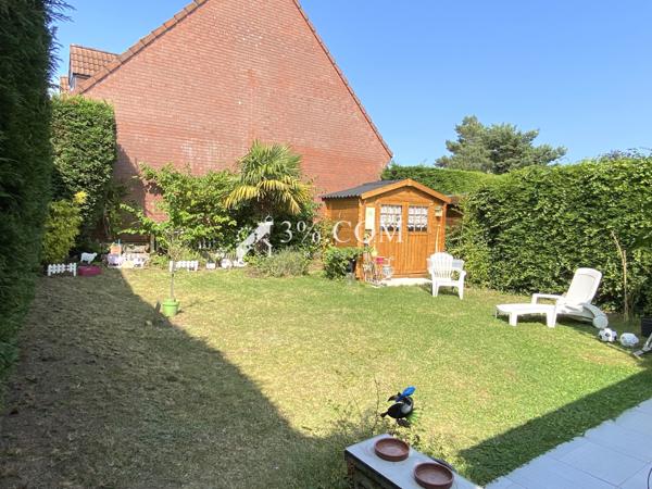 MAISON SEMI-MITOYENNE SECTEUR MAGNOLIAS DE 92 M² AVEC 3 CH + GARAGE + JARDIN Halluin (59250)