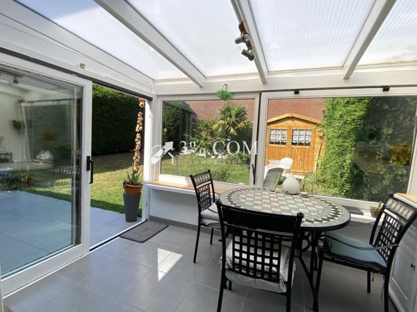 MAISON SEMI-MITOYENNE SECTEUR MAGNOLIAS DE 92 M² AVEC 3 CH + GARAGE + JARDIN Halluin (59250)