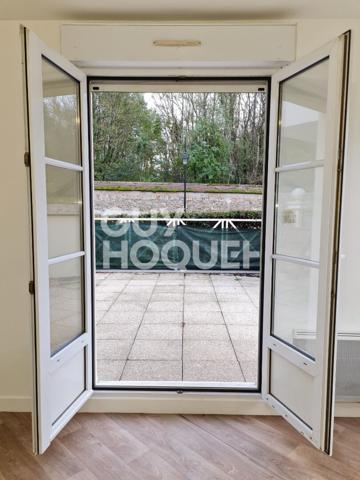 STUDIO avec TERRASSE EXPOSÉE SUD à vendre à SAINT PIERRE DU PERRAY