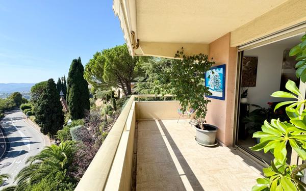Appartement à vendre    3 pièces • 69,07 m2 Grasse
