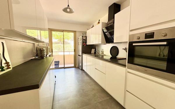 Appartement à vendre    3 pièces • 69,07 m2 Grasse