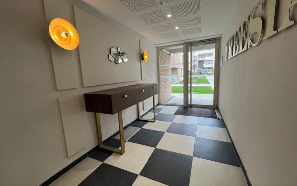 Appartement à louer    3 pièces •  Toulouse