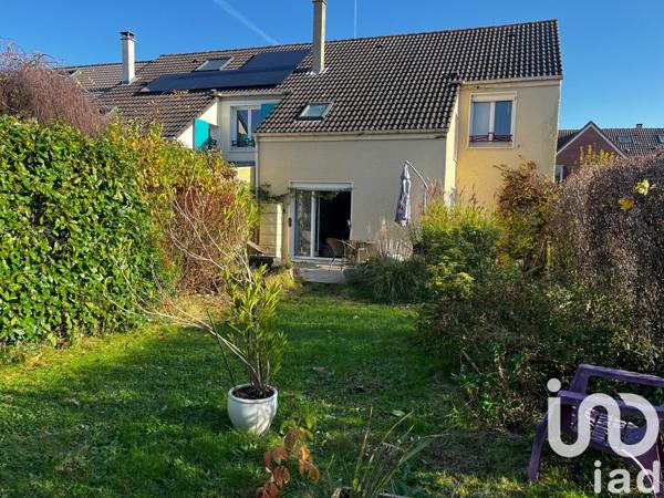 House for sale 5 rooms 95 m² Montigny-le-Bretonneux