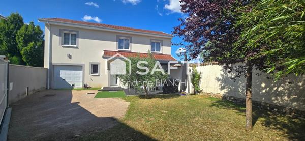 Maison individuelle 2014 avec 4 chbres et garage