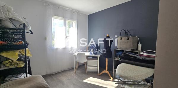 Maison individuelle 2014 avec 4 chbres et garage