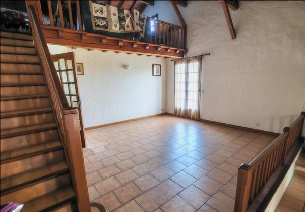 Viager occupée Maison de pays Mouguerre 10 pièce(s) 230 m2