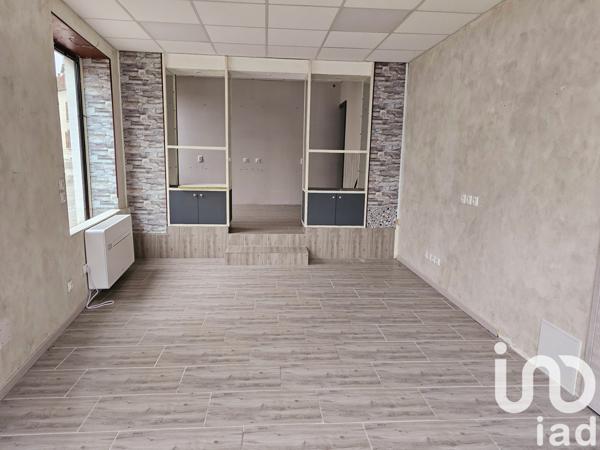 Immeuble à vendre 40 m² Cézy