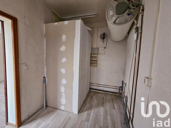 Immeuble à vendre 40 m² Cézy