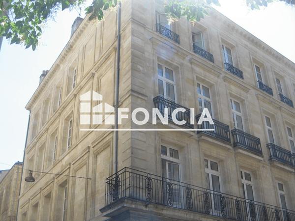 Location Appartement 5 pièces 140.92 m² - 16/18 RUE SAINT REMI Bordeaux 33000