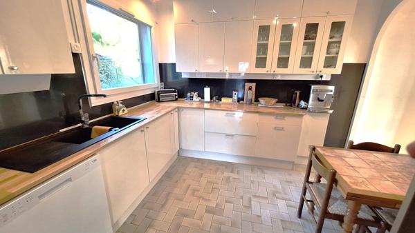 MARTIGUES (13), maison T4 secteur TOURET DE VALLIER/ FiGUEROLLES