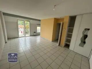 Appartement à vendre 2 pièces 46m² Lourdes (65100)