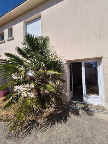 Appartement à deux pas de la mer