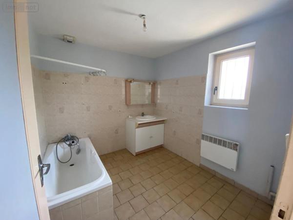 Maison à vendre à Gennes Val de Loire dans le Maine-et-Loire (49350), ref : 49107-1081