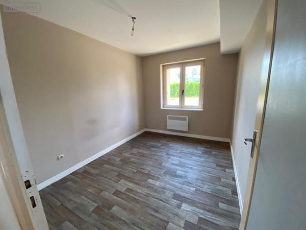 Maison à vendre à Gennes Val de Loire dans le Maine-et-Loire (49350), ref : 49107-1081