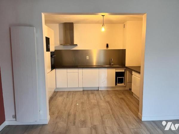 Appartement de type deux en plein centre ville sans vis à vis