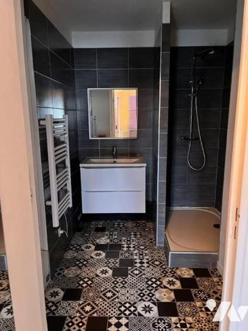 Appartement de type deux en plein centre ville sans vis à vis