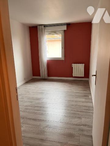 Appartement de type deux en plein centre ville sans vis à vis