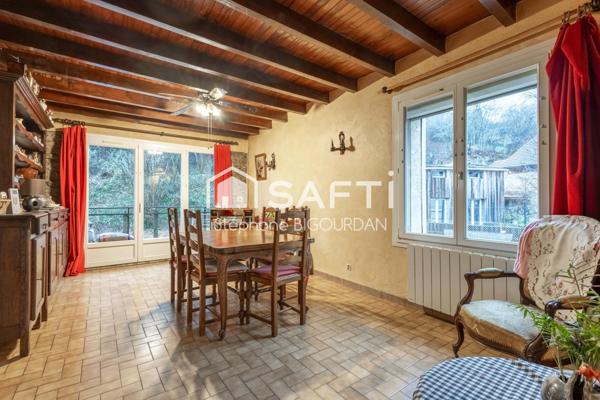 Maison avec 2 T3 indépendants, garage, cave, Rancenay