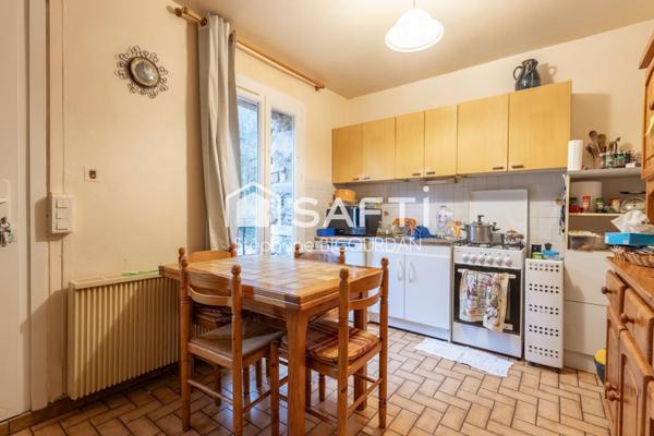 Maison avec 2 T3 indépendants, garage, cave, Rancenay