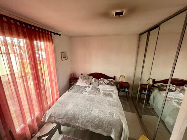 CHATEAU GUIBERT A 20 MIN LA ROCHE SUR YON VILLA 2/3 CHAMBRES AVEC LOCATAIRES EN PLACE JUSQU'EN 07/2026