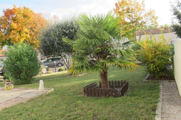 PP MEUBLEE T4 GGE JARDIN LA ROCHELLE