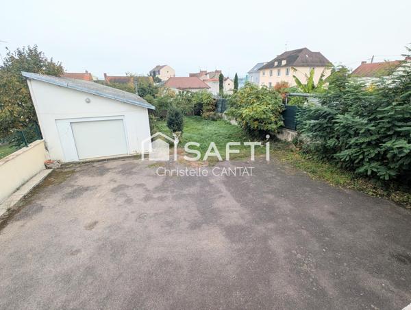 Maison 7 pièces, 6 chambres, terrain, garage.