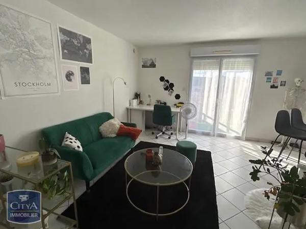 Appartement à louer 2 pièces 43.94m²