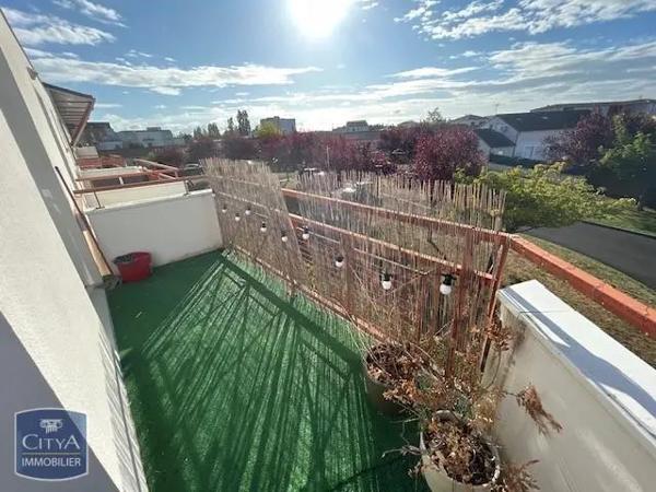 Appartement à louer 2 pièces 43.94m²