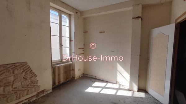 Immeuble à vendre 13 pièces de 260 m²