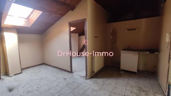 Immeuble à vendre 13 pièces de 260 m²