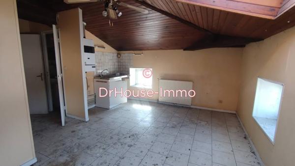 Immeuble à vendre 13 pièces de 260 m²
