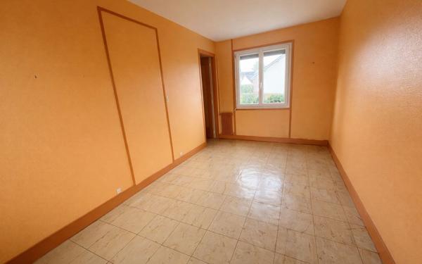 Maison à vendre    5 pièces • 102,40 m2 Auneuil