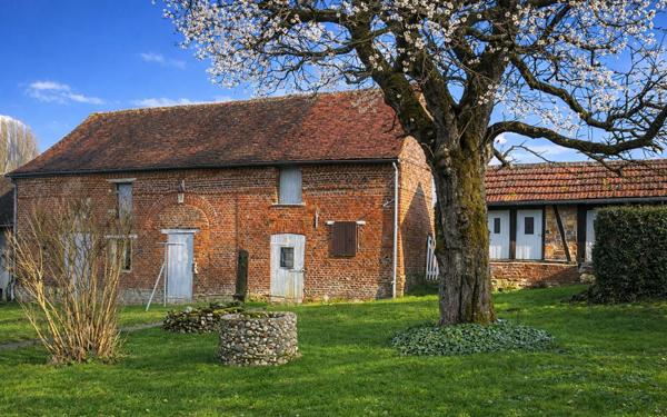 Maison à vendre    5 pièces • 102,40 m2 Auneuil