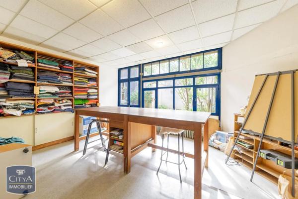 Maison à vendre 10 pièces 330m² Châteauroux (36000)