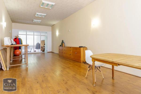 Maison à vendre 10 pièces 330m² Châteauroux (36000)