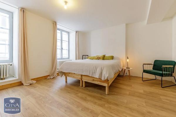Maison à vendre 10 pièces 330m² Châteauroux (36000)