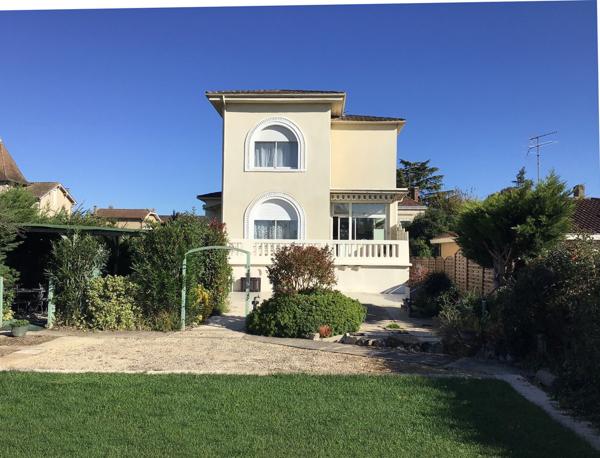 BELLE DEMEURE DES ANNEES 30